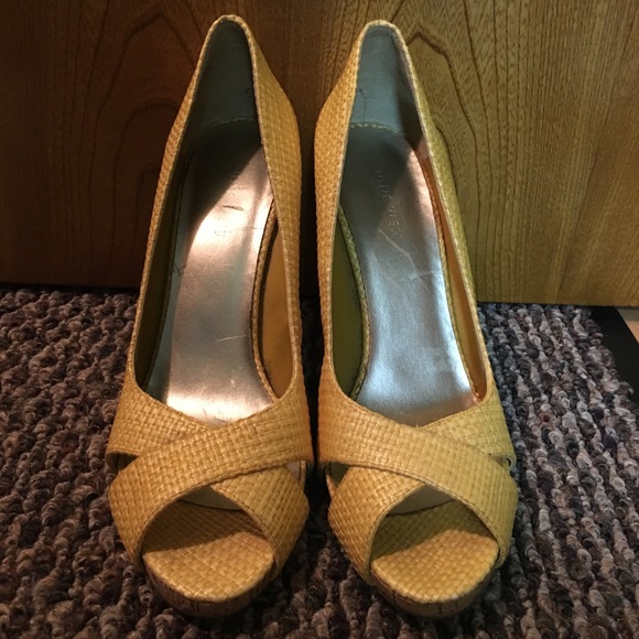 Nine West Shoes - Nine West yellow open toe heels--8M